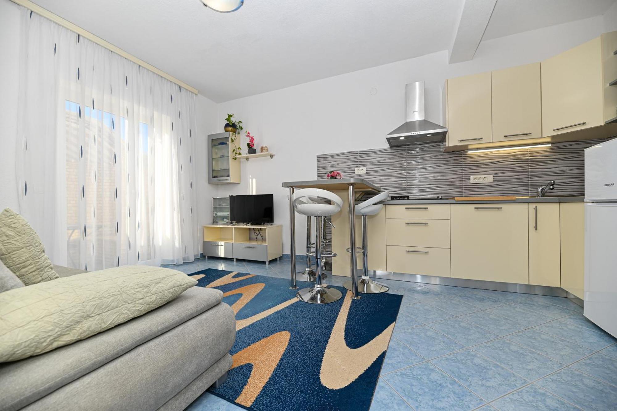 Apartments Patricia Трогир Екстериор снимка